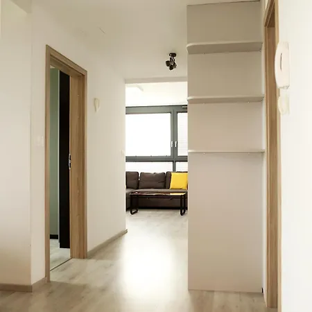 Apartman View, 24th Floor, Private Free Parking, Greataccess *